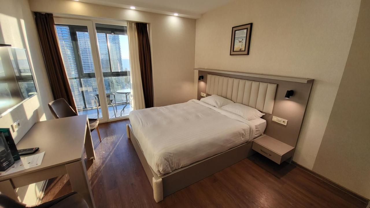 Black Sea Apartments Alliance Palace Batumi Eksteriør bilde